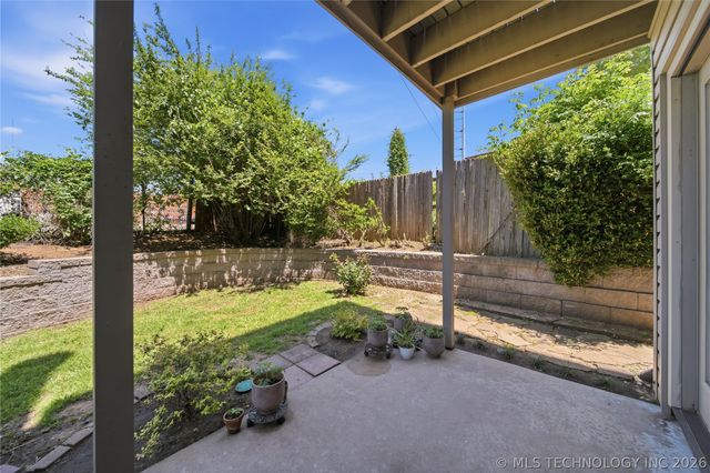 1227 S Lawton Avenue 14, Tulsa, OK 74127