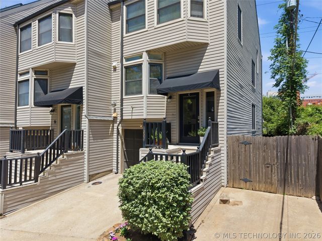 1227 S Lawton Avenue 14, Tulsa, OK 74127