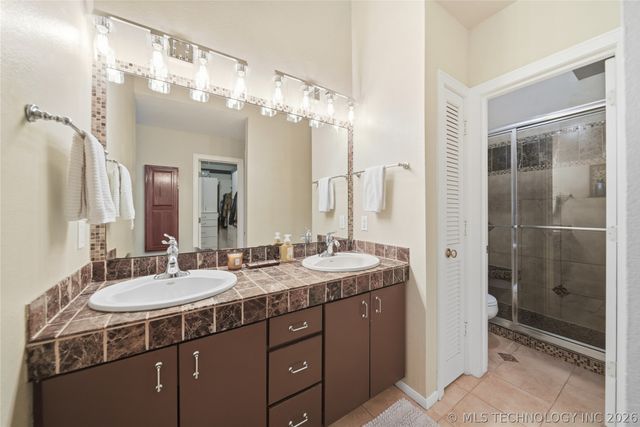 1227 S Lawton Avenue 14, Tulsa, OK 74127