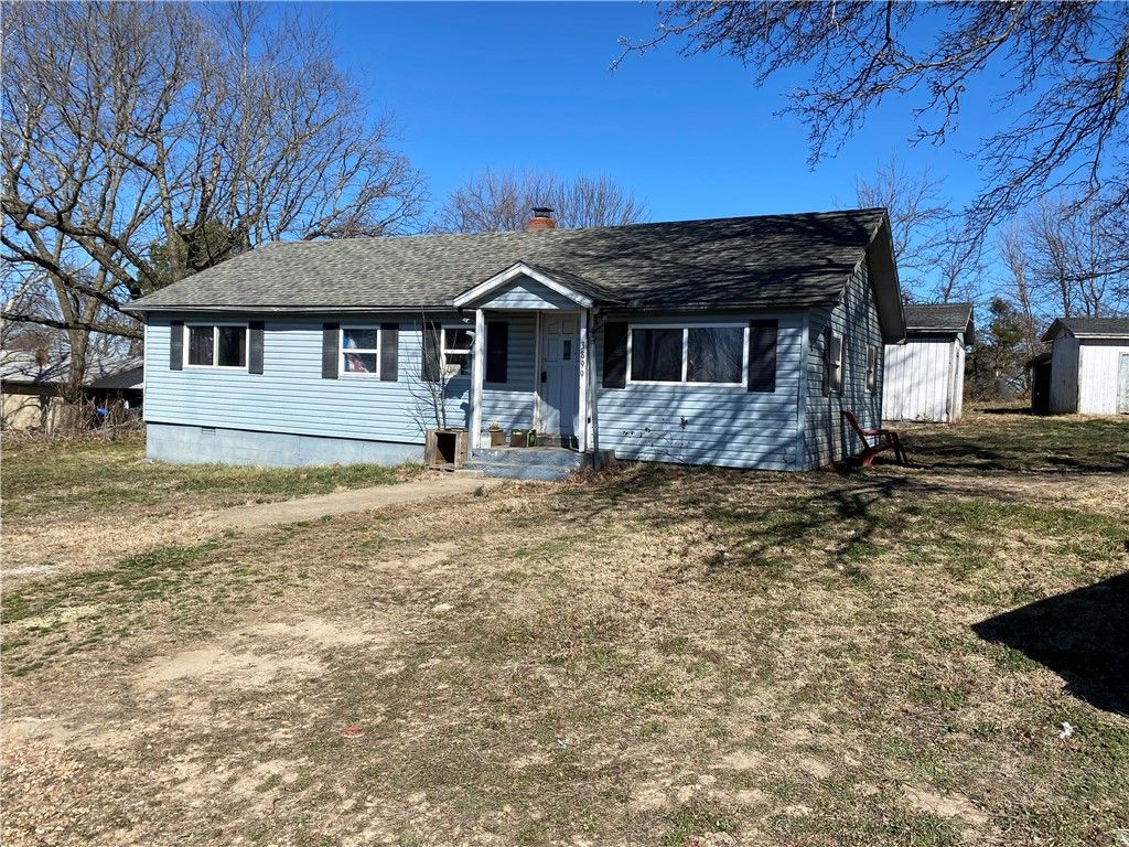 3899 N 7 Highway, Harrison, AR 72601