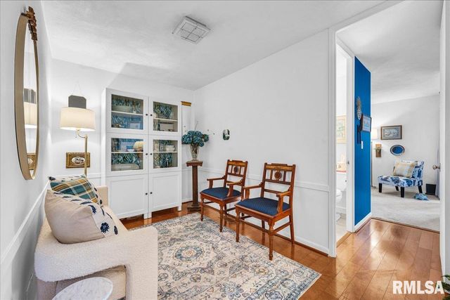 4444 N Knoxville Ave Apt 407, Peoria, IL 61614