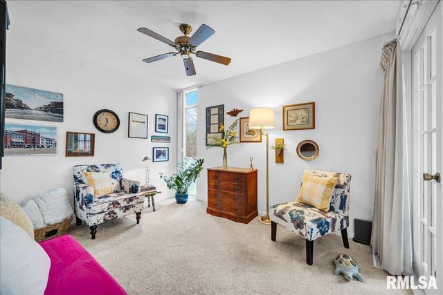 4444 N Knoxville Ave Apt 407, Peoria, IL 61614