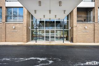 4444 N Knoxville Ave Apt 407, Peoria, IL 61614