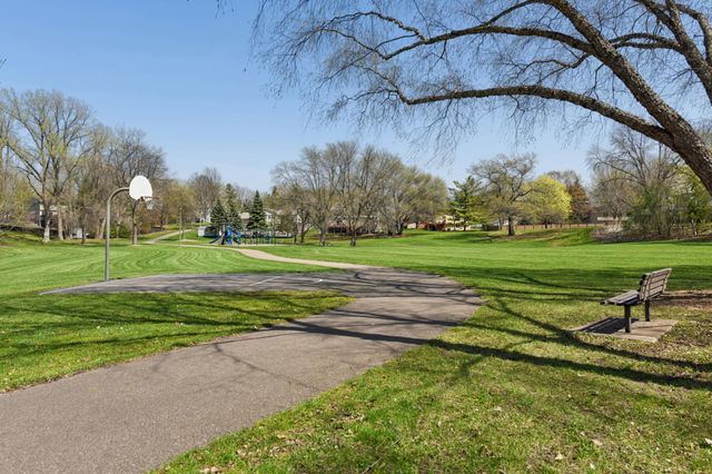 4341 Medary Avenue, Eagan, MN 55122