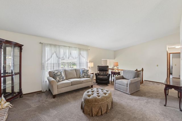 4341 Medary Avenue, Eagan, MN 55122