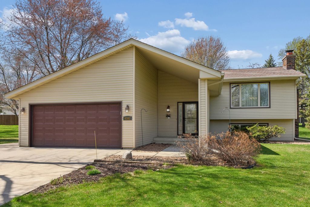 4341 Medary Avenue, Eagan, MN 55122