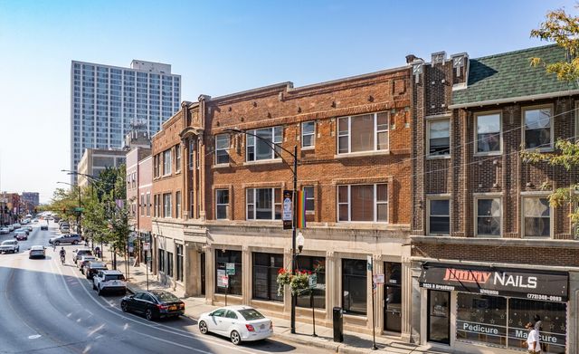 3916 N Broadway Street 1, Chicago, IL 60613