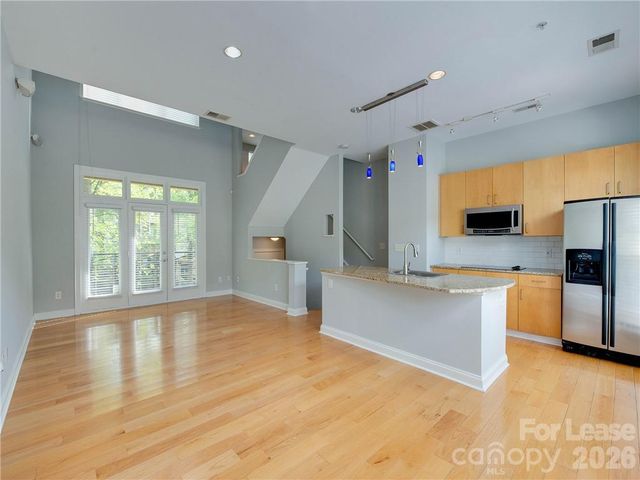 927 Garden District Drive, Charlotte, NC 28202