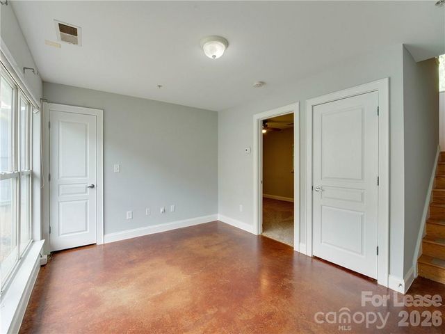 927 Garden District Drive, Charlotte, NC 28202