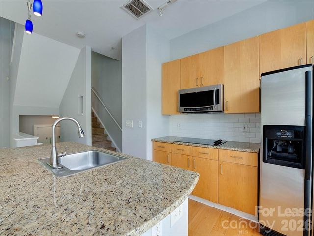 927 Garden District Drive, Charlotte, NC 28202