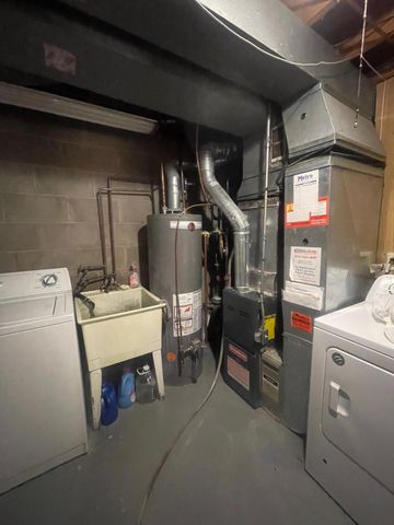 6009 64th Avenue N, Brooklyn Park, MN 55429