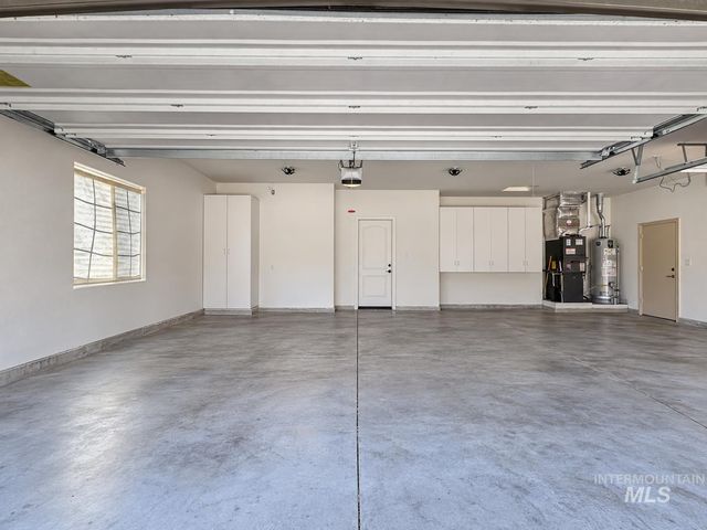 3917 N Waterloo Way, Boise, ID 83713