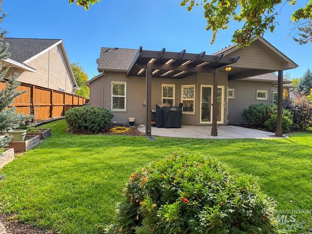 3917 N Waterloo Way, Boise, ID 83713