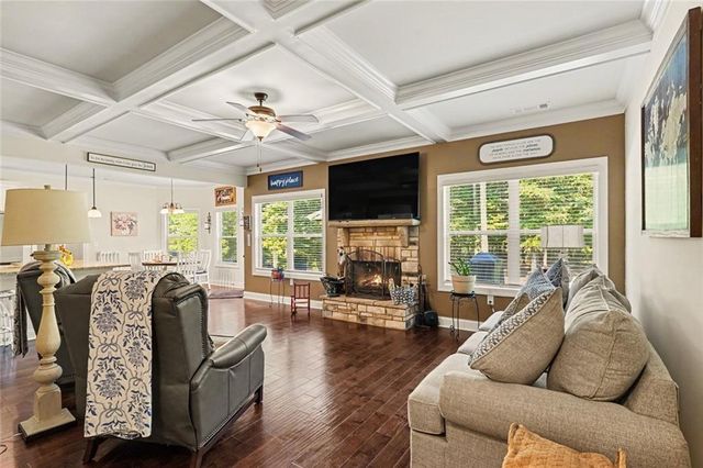 451 Homestead Circle, Forsyth, GA 31029
