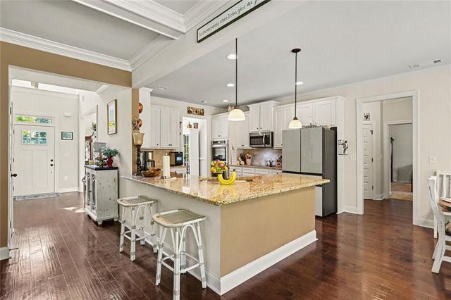 451 Homestead Circle, Forsyth, GA 31029
