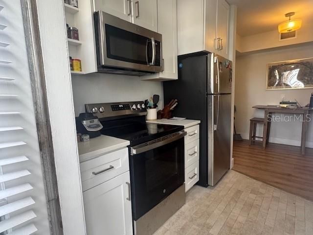 202 COLUMBIA DRIVE, Tampa, FL 33606