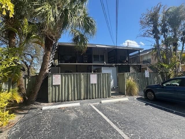 202 COLUMBIA DRIVE, Tampa, FL 33606