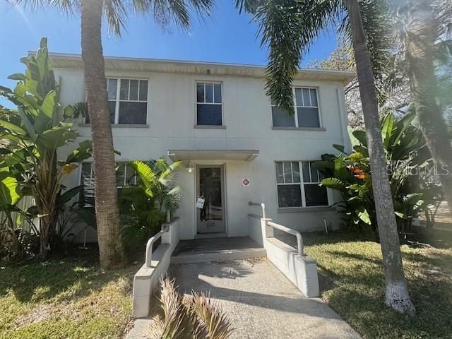 202 COLUMBIA DRIVE, Tampa, FL 33606