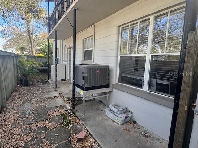 202 COLUMBIA DRIVE, Tampa, FL 33606