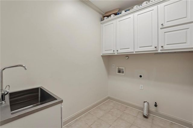 8980 Etching Overlook, Johns Creek, GA 30097