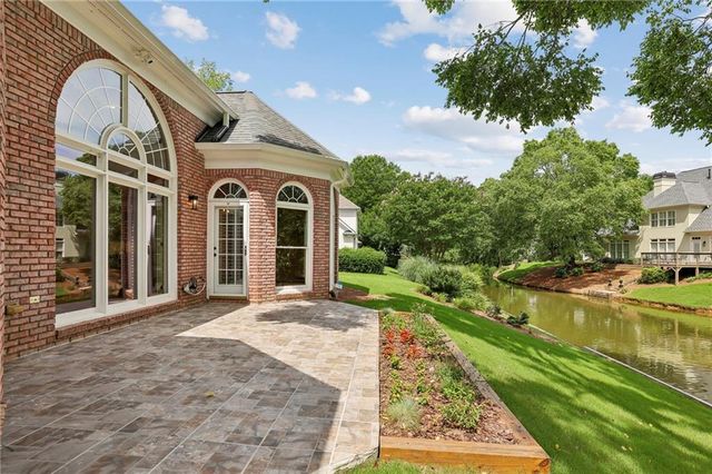 8980 Etching Overlook, Johns Creek, GA 30097