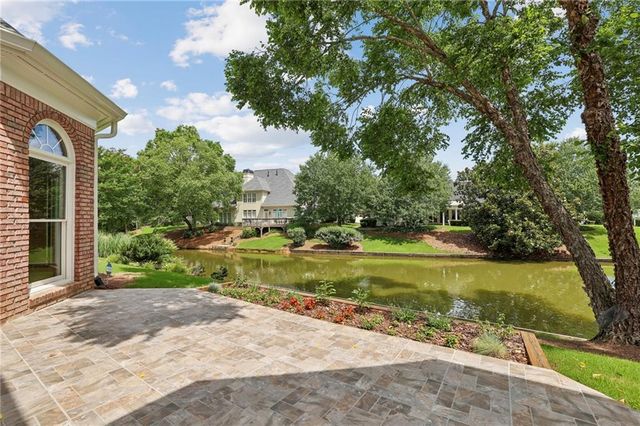 8980 Etching Overlook, Johns Creek, GA 30097