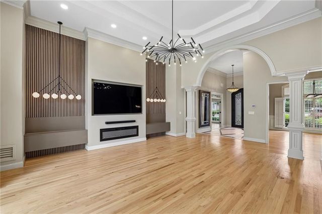 8980 Etching Overlook, Johns Creek, GA 30097