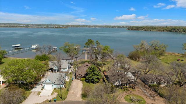 2460 Indian Cove Street, Fort Worth, TX 76108