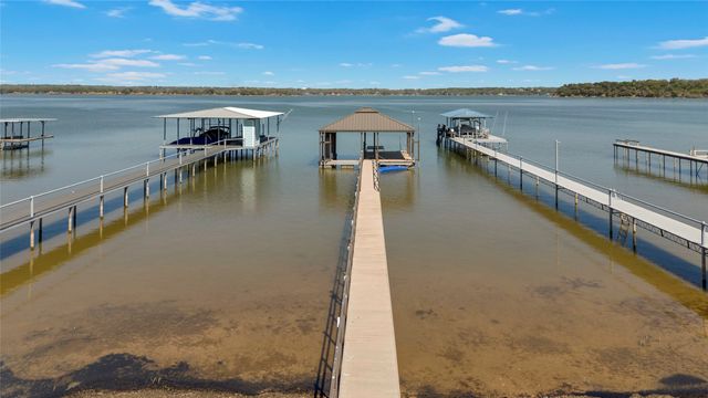 2460 Indian Cove Street, Fort Worth, TX 76108