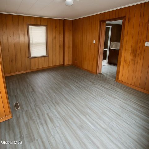 5 Spring Street, St Johnsville, NY 13452