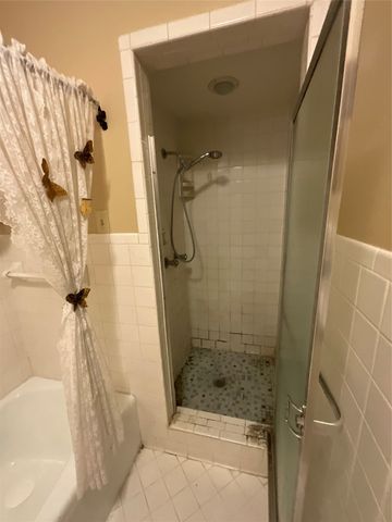 4106 Hollow Oak Drive, Euless, TX 76040