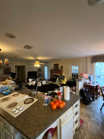 4106 Hollow Oak Drive, Euless, TX 76040