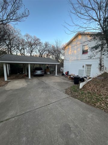 4106 Hollow Oak Drive, Euless, TX 76040