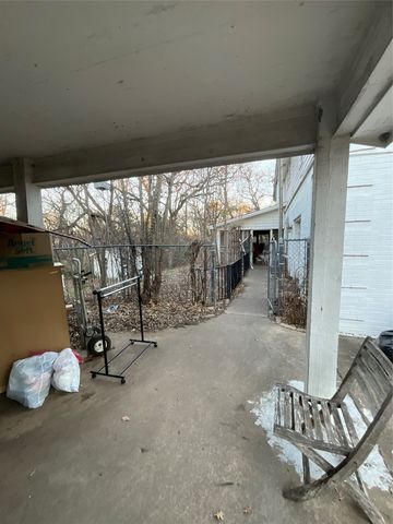 4106 Hollow Oak Drive, Euless, TX 76040