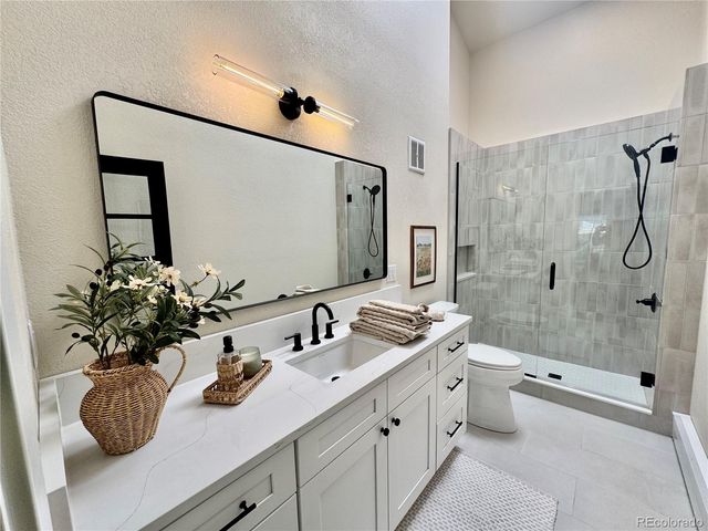 2643 S Wadsworth Circle 25, Denver, CO 80227