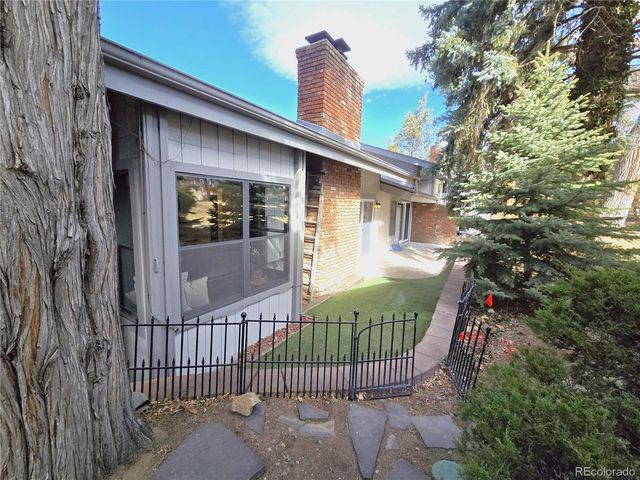 2643 S Wadsworth Circle 25, Denver, CO 80227