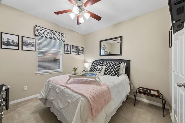 2003 Lavender Hill Court, Pearland, TX 77581