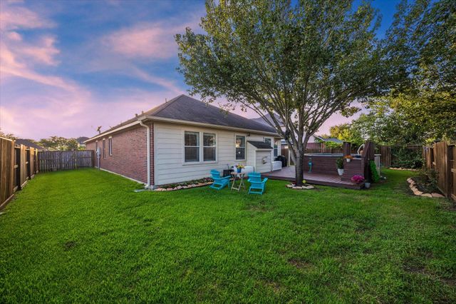 2003 Lavender Hill Court, Pearland, TX 77581