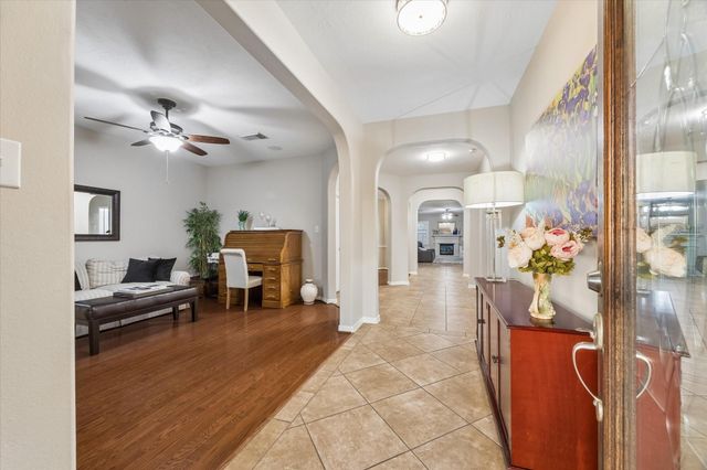 2003 Lavender Hill Court, Pearland, TX 77581