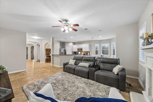 2003 Lavender Hill Court, Pearland, TX 77581