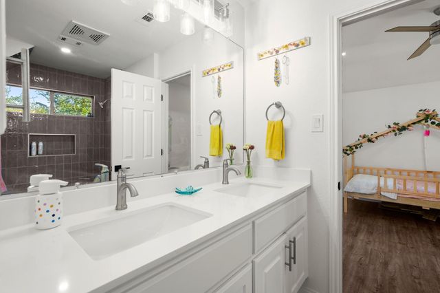 314 Ridge View DR, Georgetown, TX 78628