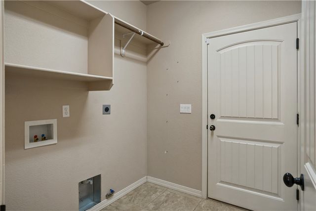 3371 Karen Avenue, Kingman, AZ 86401