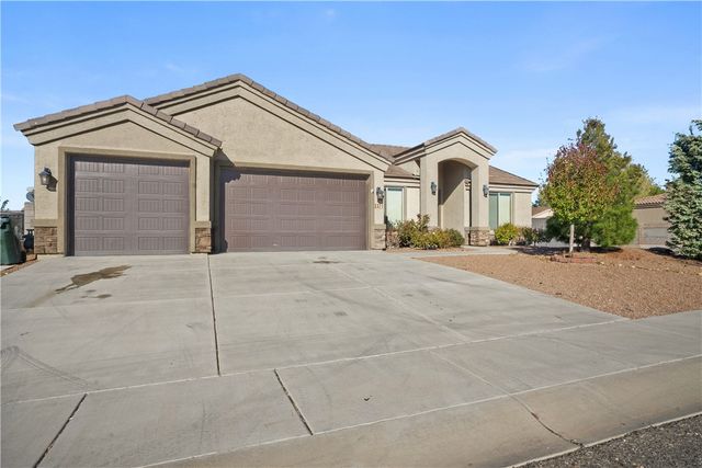 3371 Karen Avenue, Kingman, AZ 86401