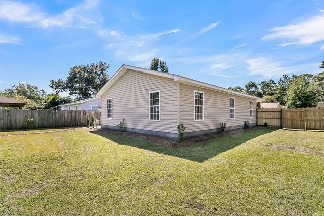 3340 Island Estates Drive, Johns Island, SC 29455