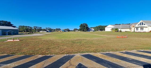 115 EAGLES NEST Lane, Crescent City, FL 32112