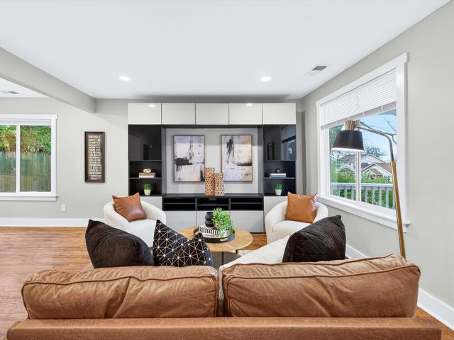 3225 Indiana Ave, Nashville, TN 37209