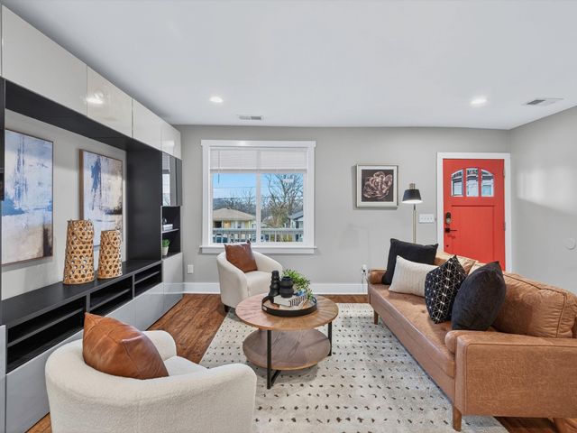 3225 Indiana Ave, Nashville, TN 37209