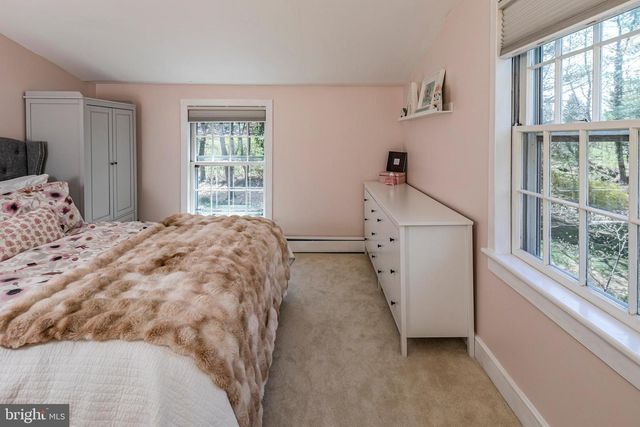 312 N MAIN ST, Pennington, NJ 08534