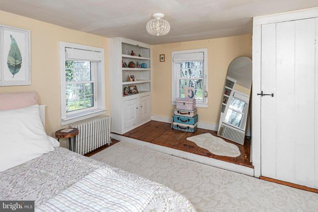 312 N MAIN ST, Pennington, NJ 08534