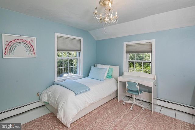 312 N MAIN ST, Pennington, NJ 08534